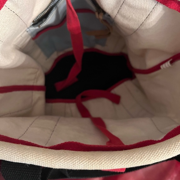 SOLD.  Ed Hardy Tote bag - Picture 8 of 16